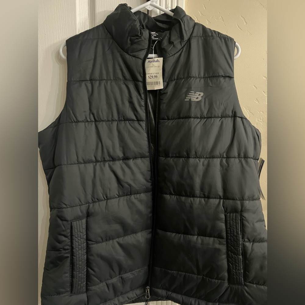 New Balance Women’s Puffer Vest 2XL
